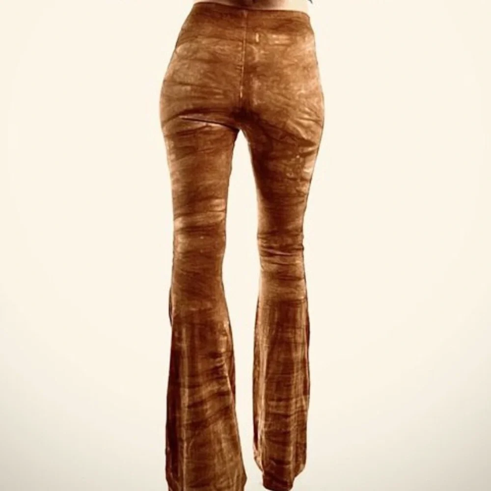 LONG LENGTH Tie Dye Bell Bottoms - High Waisted Tie Dyed Bell Bottoms Boho Style - Picture 8 of 9